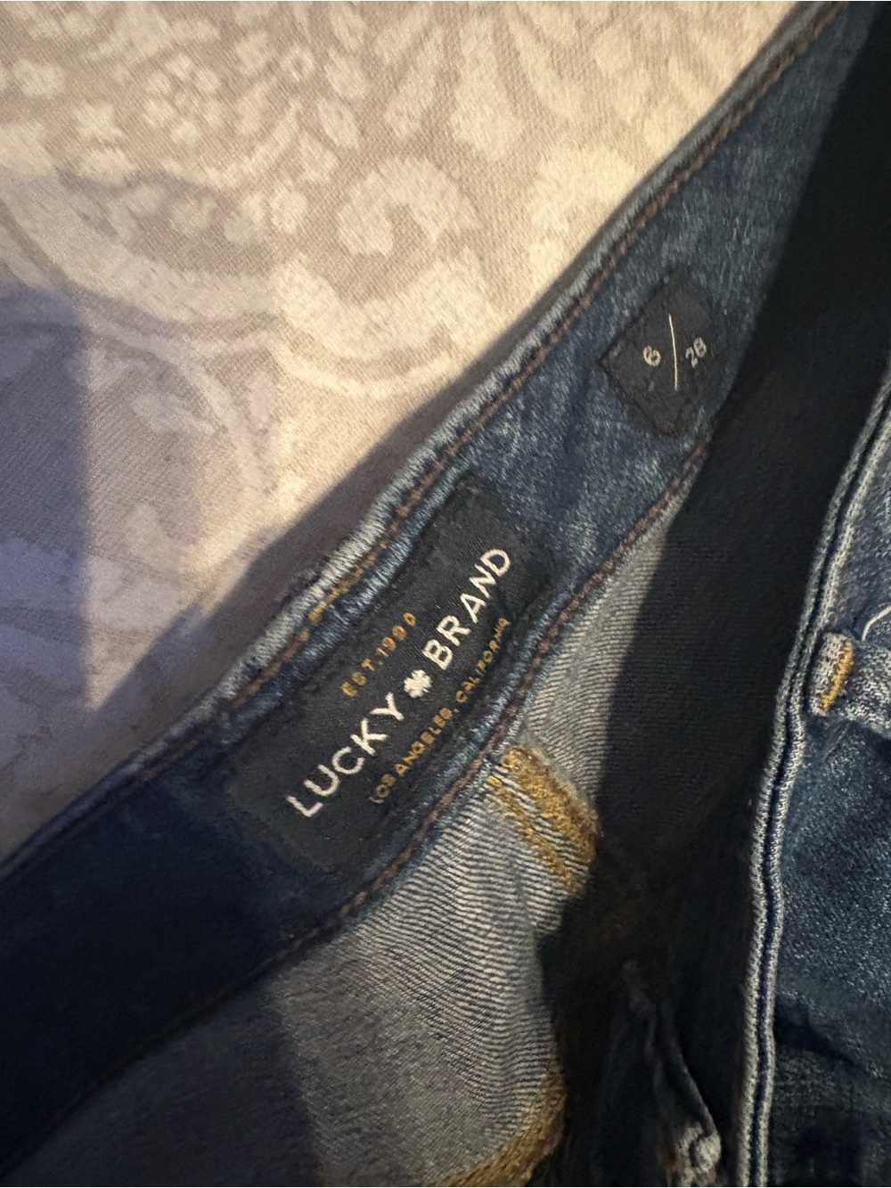 Lucky Brand Women's Blue Cropped Ankle Jeans - Picture 7 of 7